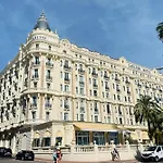Bright And Vast Studio Terrace Easy Parking Cannes Heart Of Town 1 Mn
